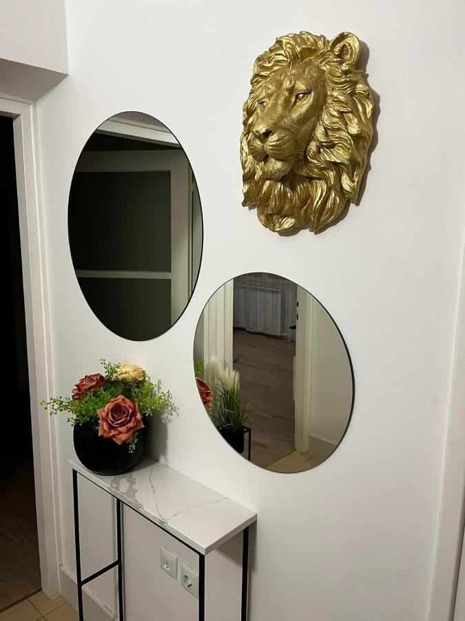 Apartman Gold Maris Lejlighed Karlovac Eksteriør billede